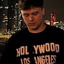 Theo, 18 лет