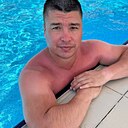 Брюнет, 40 лет