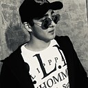Артур, 22 года