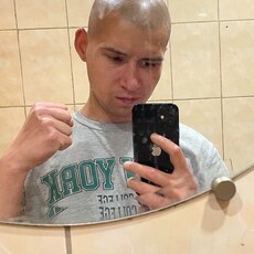 Фотография мужчины Дима, 20 лет из г. Южно-Сахалинск
