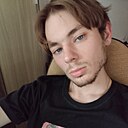 Максим, 24 года