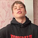 Андрей, 18 лет