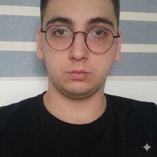 Фотография мужчины Арсений, 20 лет из г. Алматы