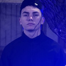 Фотография мужчины Кирилл, 18 лет из г. Тулун