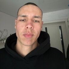 Фотография мужчины Никита, 22 года из г. Пионерский (Калининградская Обл)