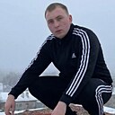 Денис, 22 года