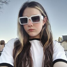 Фотография девушки Соня, 19 лет из г. Лабинск