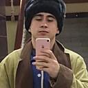 Виктор, 22 года
