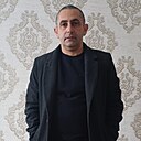 Давит, 50 лет