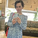 Li, 33 года