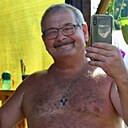 Алек, 54 года