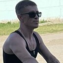 Макс, 34 года
