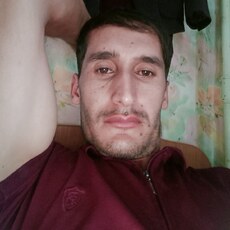 Фотография мужчины Толик, 31 год из г. Тюмень