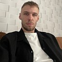 Денис, 24 года