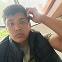 Али, 24 года