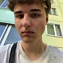 Илья, 22 года