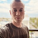Максим, 27 лет