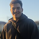 Максим, 23 года