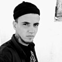Толик, 27 лет