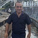 Левон, 42 года