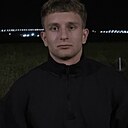 Максим, 22 года