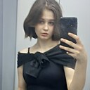 Карина, 18 лет