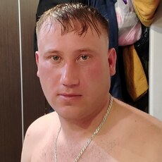 Фотография мужчины Maksim, 35 лет из г. Усолье-Сибирское