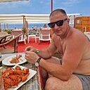 Максим, 42 года