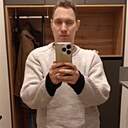 Илья, 32 года