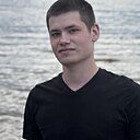 Максим, 22 года