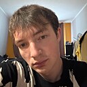 Артем, 27 лет