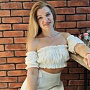 София, 43 года