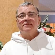 Юрий, 61 из г. Томск.