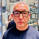 Йонг Цян, 63 года