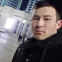 Тохир, 26 лет