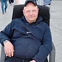 Виктор, 44 года