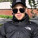 Максим, 23 года