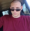 Максим, 23 года