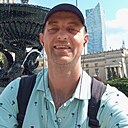 Дініс, 41 год