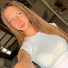 Фотография девушки Катя, 18 лет из г. Санкт-Петербург