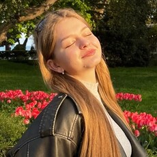 Фотография девушки Карина, 18 лет из г. Симферополь