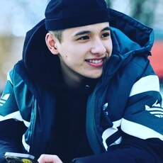 Фотография мужчины Husein, 23 года из г. Москва