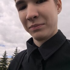 Фотография мужчины Андрей, 18 лет из г. Омск