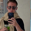 Евгений, 22 года