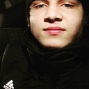 Роман, 23 года