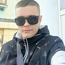 Денис, 23 года