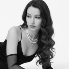 Фотография девушки Аделя, 21 год из г. Уфа