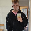 Максим, 25 лет