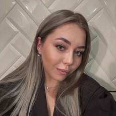 Фотография девушки Ксения, 22 года из г. Казань