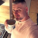 Денис, 44 года